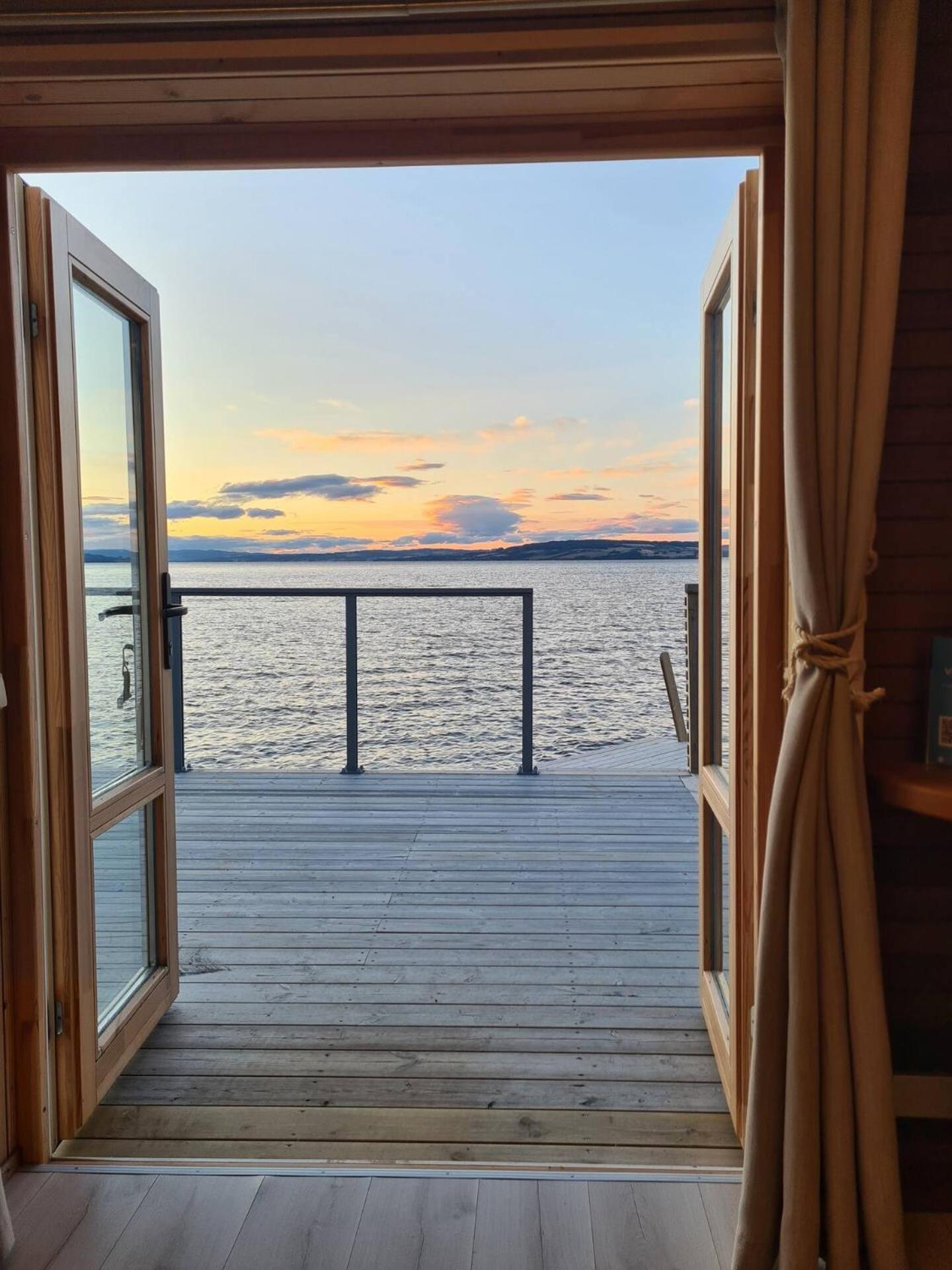 Idylliske Evjua Ved Mjosa Otel Skreia Dış mekan fotoğraf